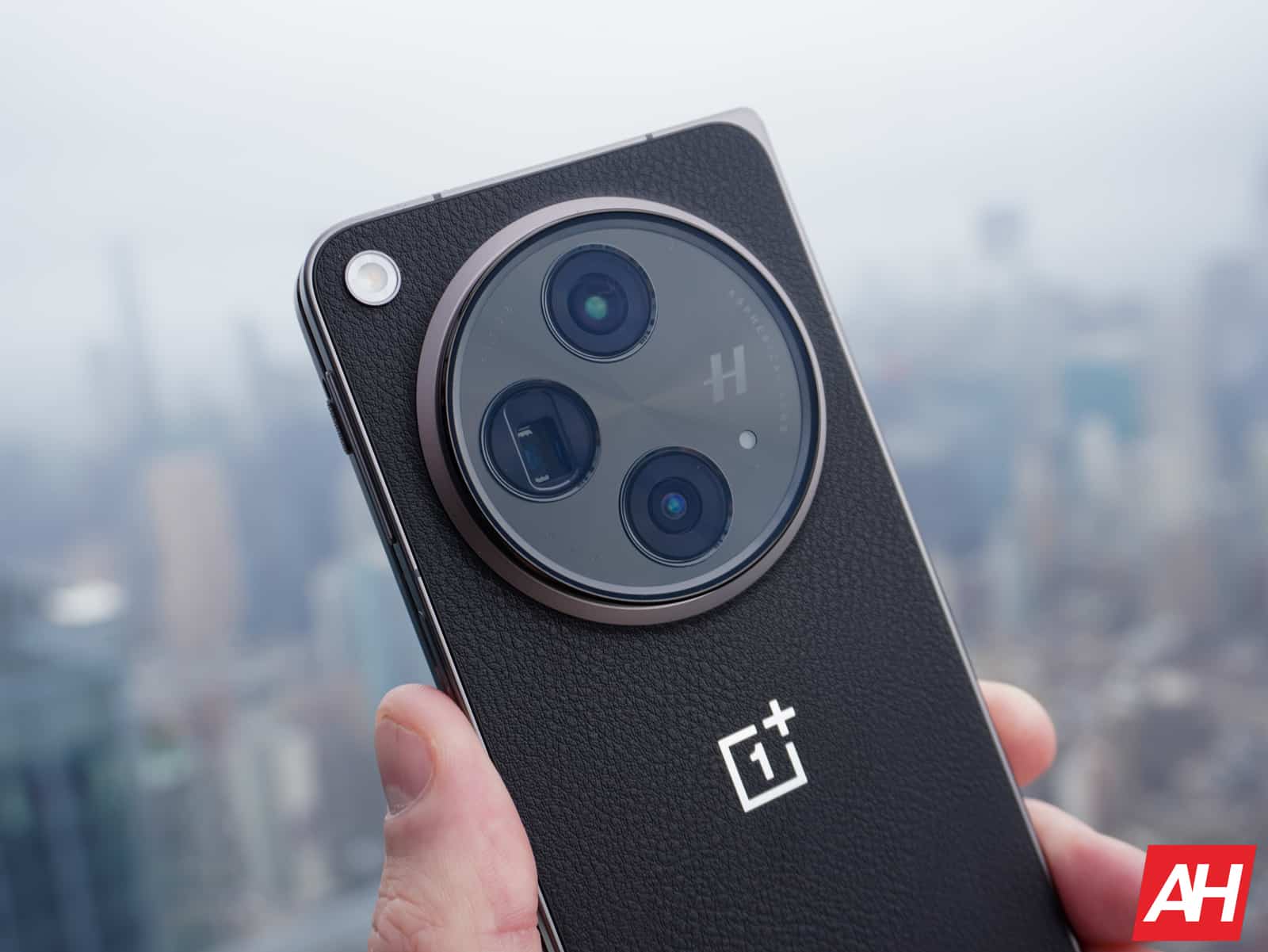 OnePlus Open AM AH 36