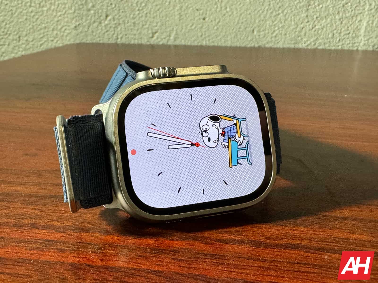 Featured image for A lawsuit could keep Apple from importing Apple Watches in The US