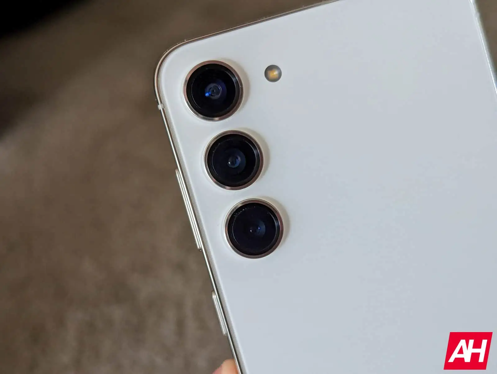 Samsung Galaxy S23 Plus recensie AM AH 01