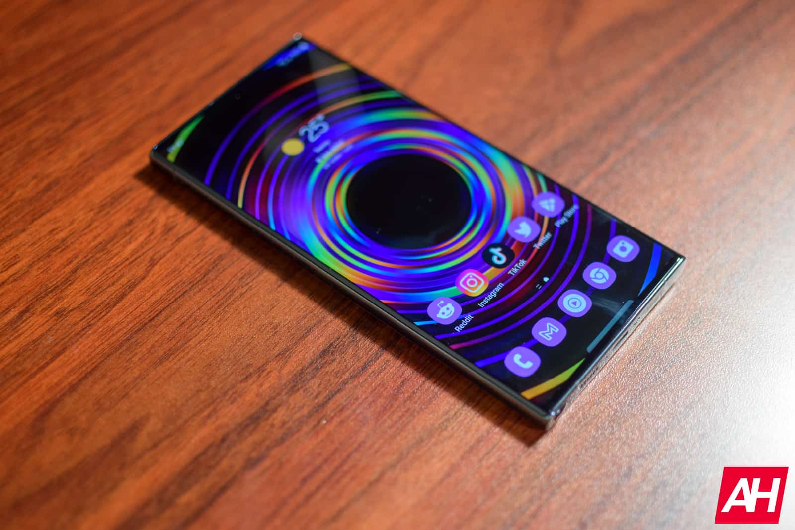 De Galaxy S24 zou AI kunnen gebruiken om objecten uit video's te wissen