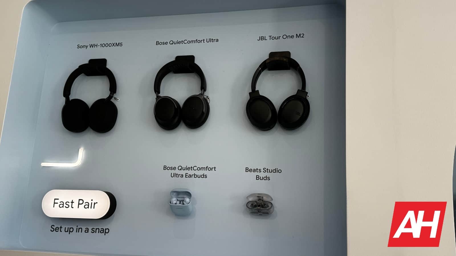 Beveiligingsexperts waarschuwen gebruikers om hoofdtelefoons te updaten vanwege een kwetsbaarheid voor snel koppelen in Google