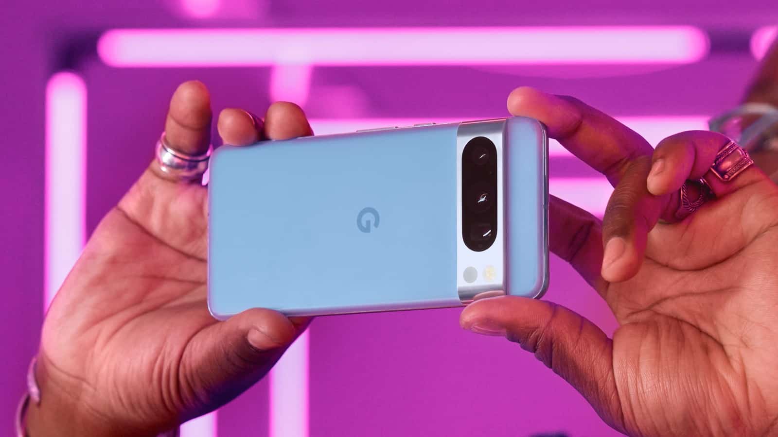 Google Pixel 8 Pro lifestyle-afbeelding 1