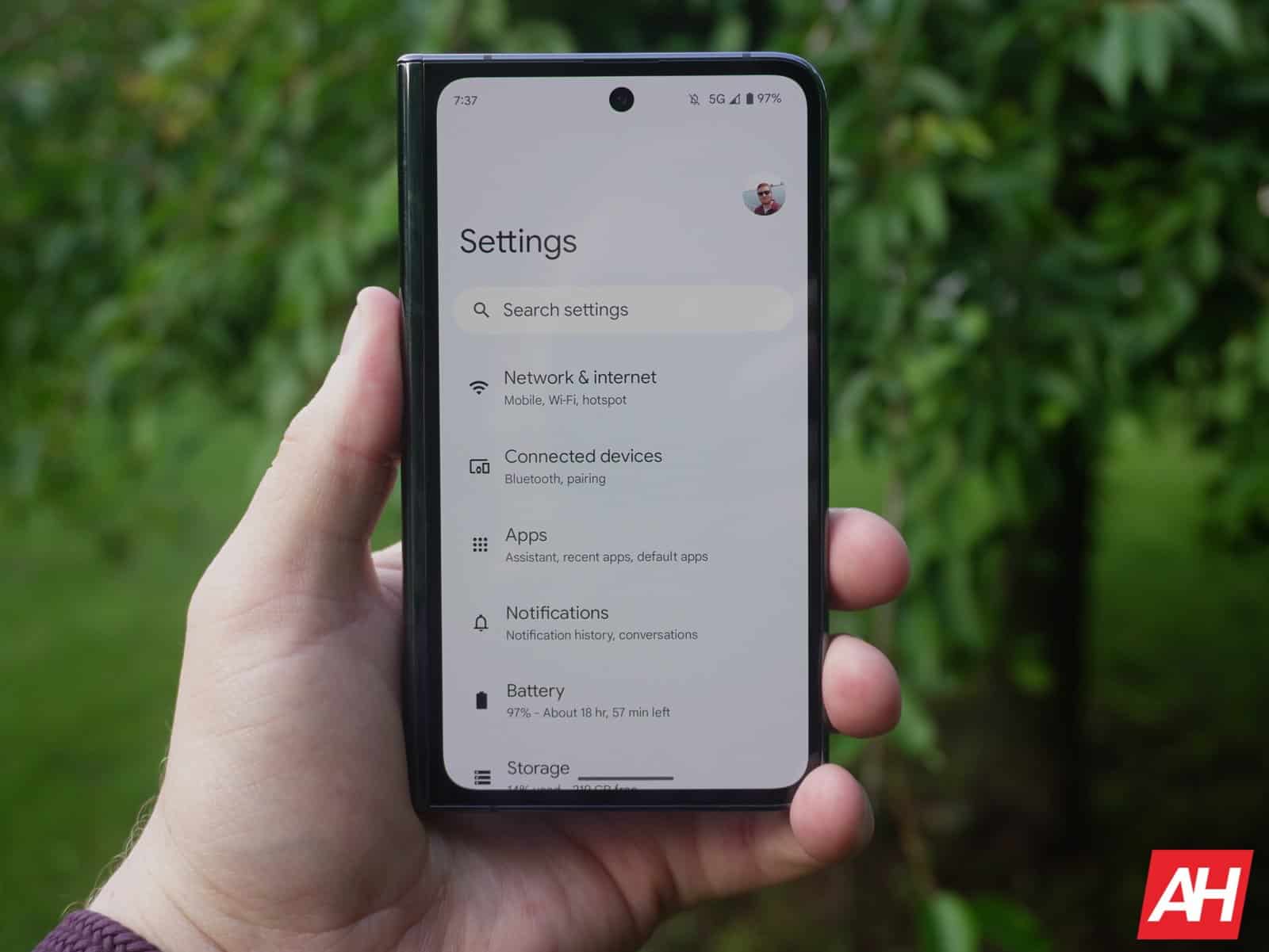 Google test het veegbewegingen van Pixel Fold voor app-continuïteit