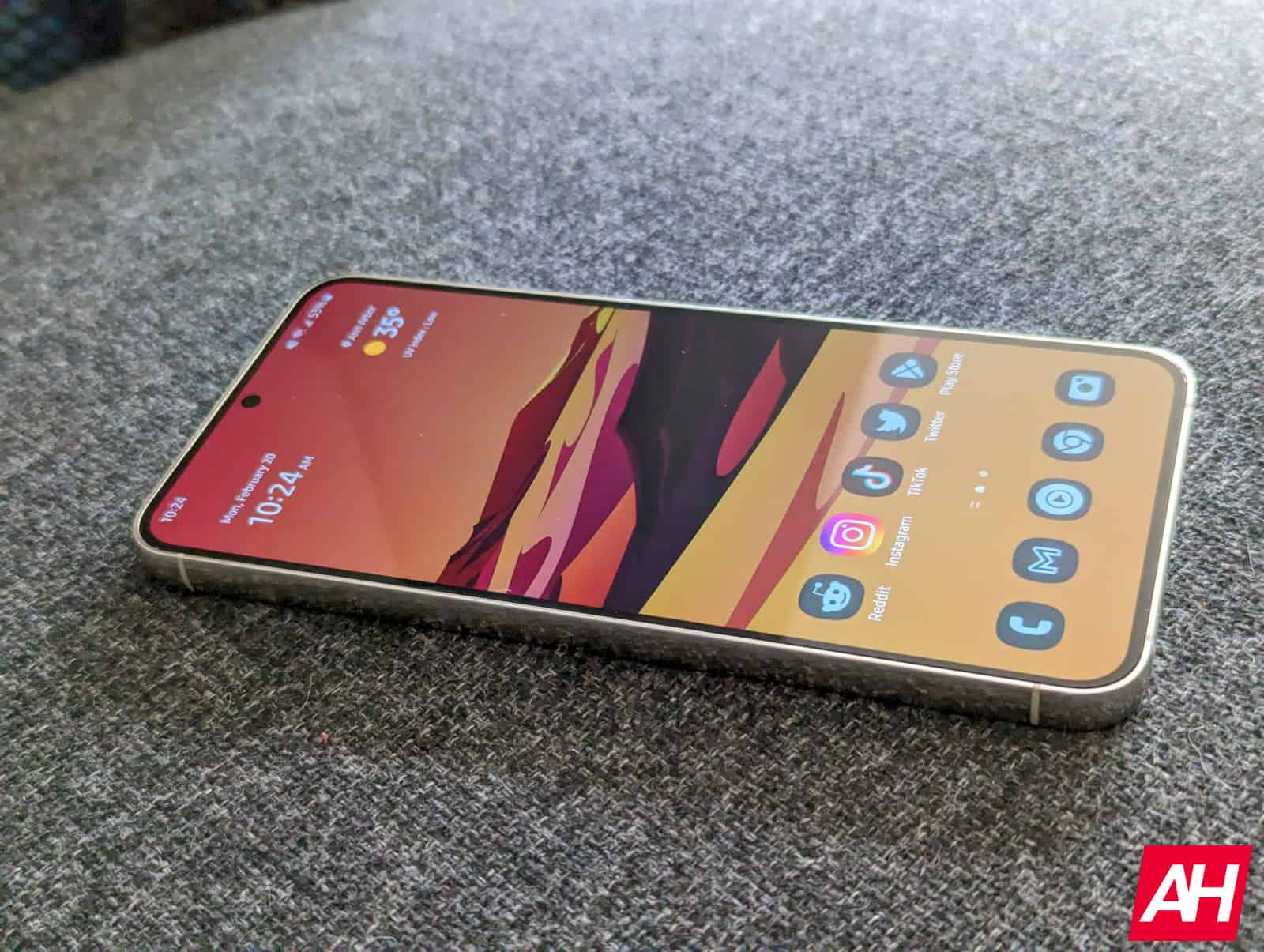 De Google Discover-feed veroorzaakt mogelijk touchscreen-problemen met de Galaxy S23