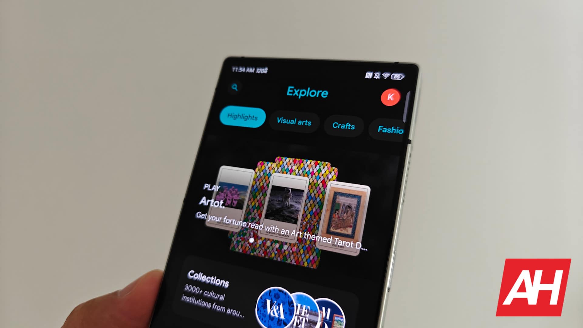 Featured image for Google Arts & Culture gets on board the dark theme train
