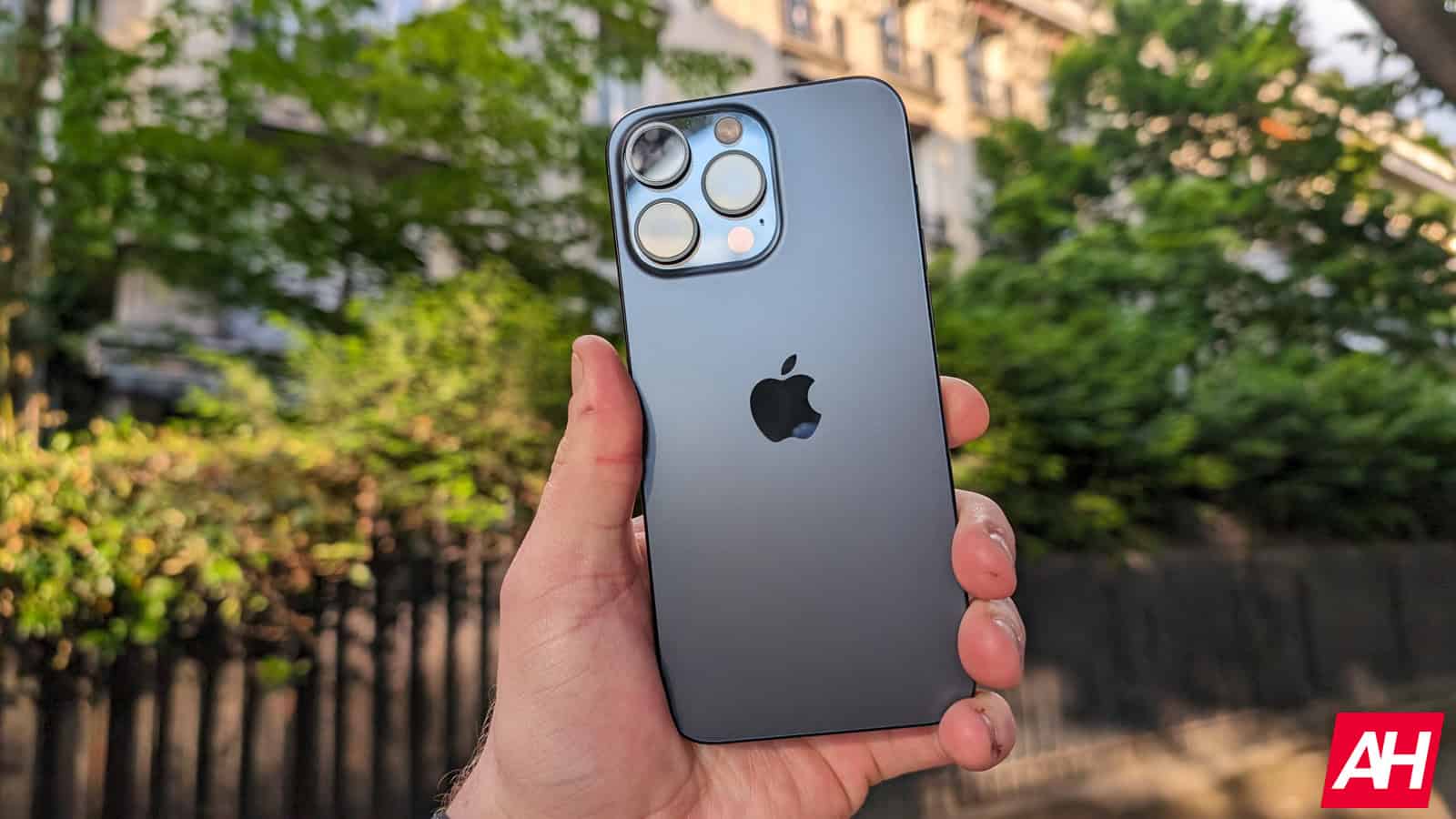 Featured image for Tech Wreck: The Tech News Trainwreck You Didn