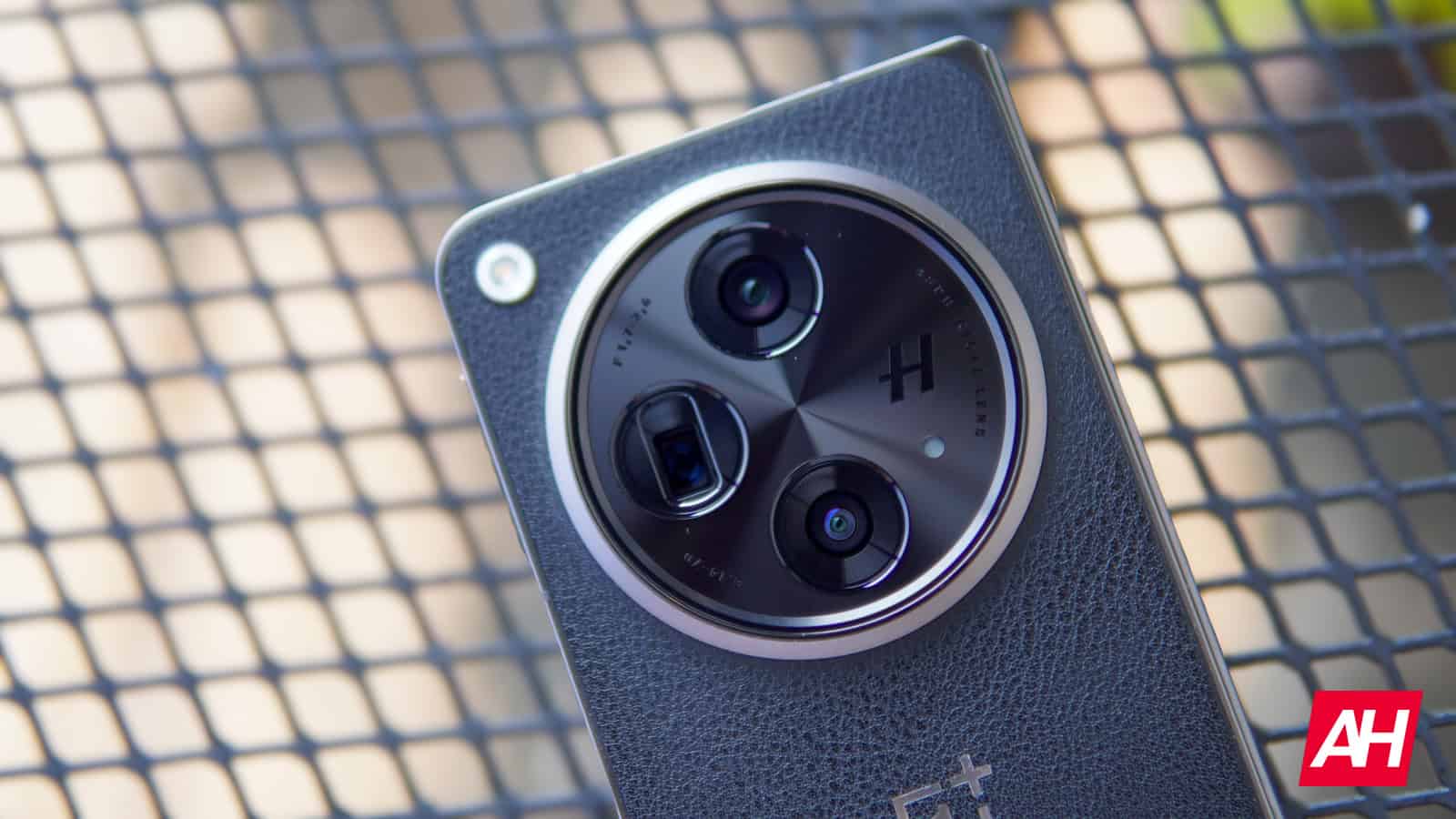 OnePlus Open is de beste opvouwbare telefoon in Noord-Amerika, en hij is $ 400 goedkoper