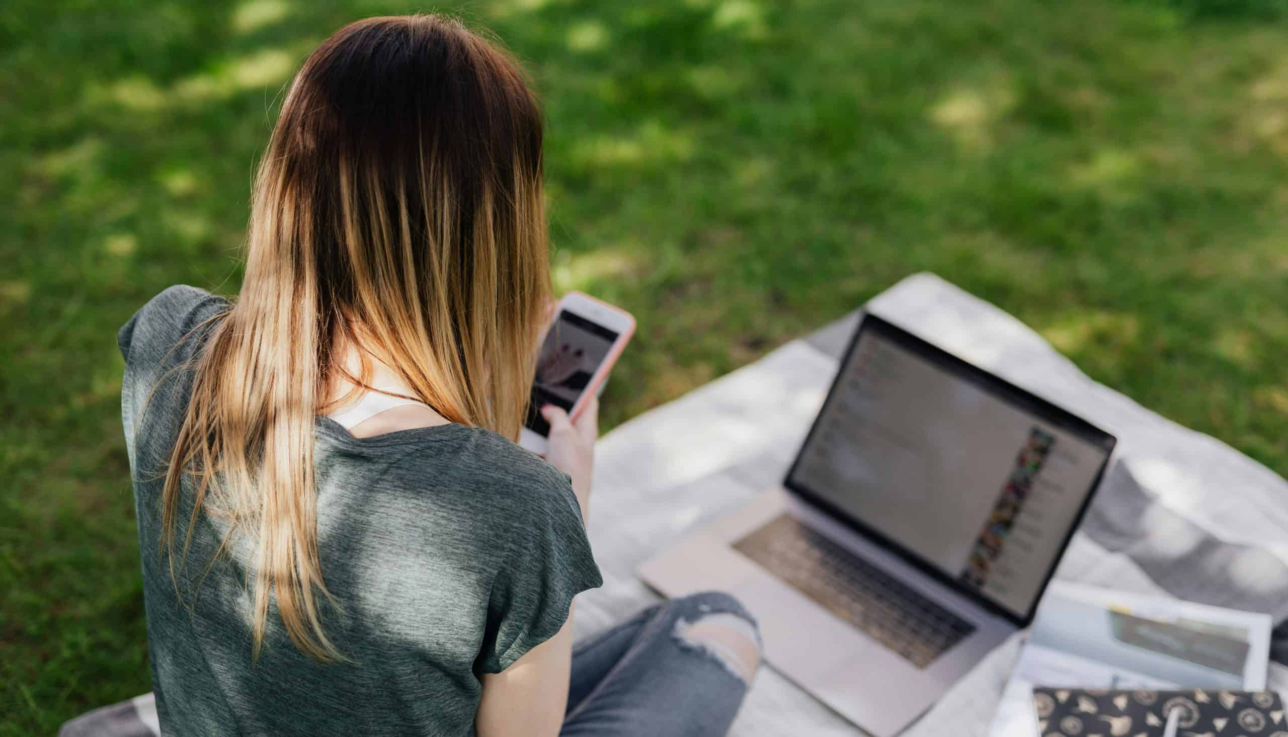 Australische kinderen omzeilen naar verluidt leeftijdsgrenzen om sociale media te gebruiken