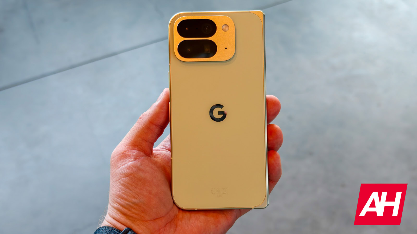 Google Pixel 10 Pro Fold laadsnelheid