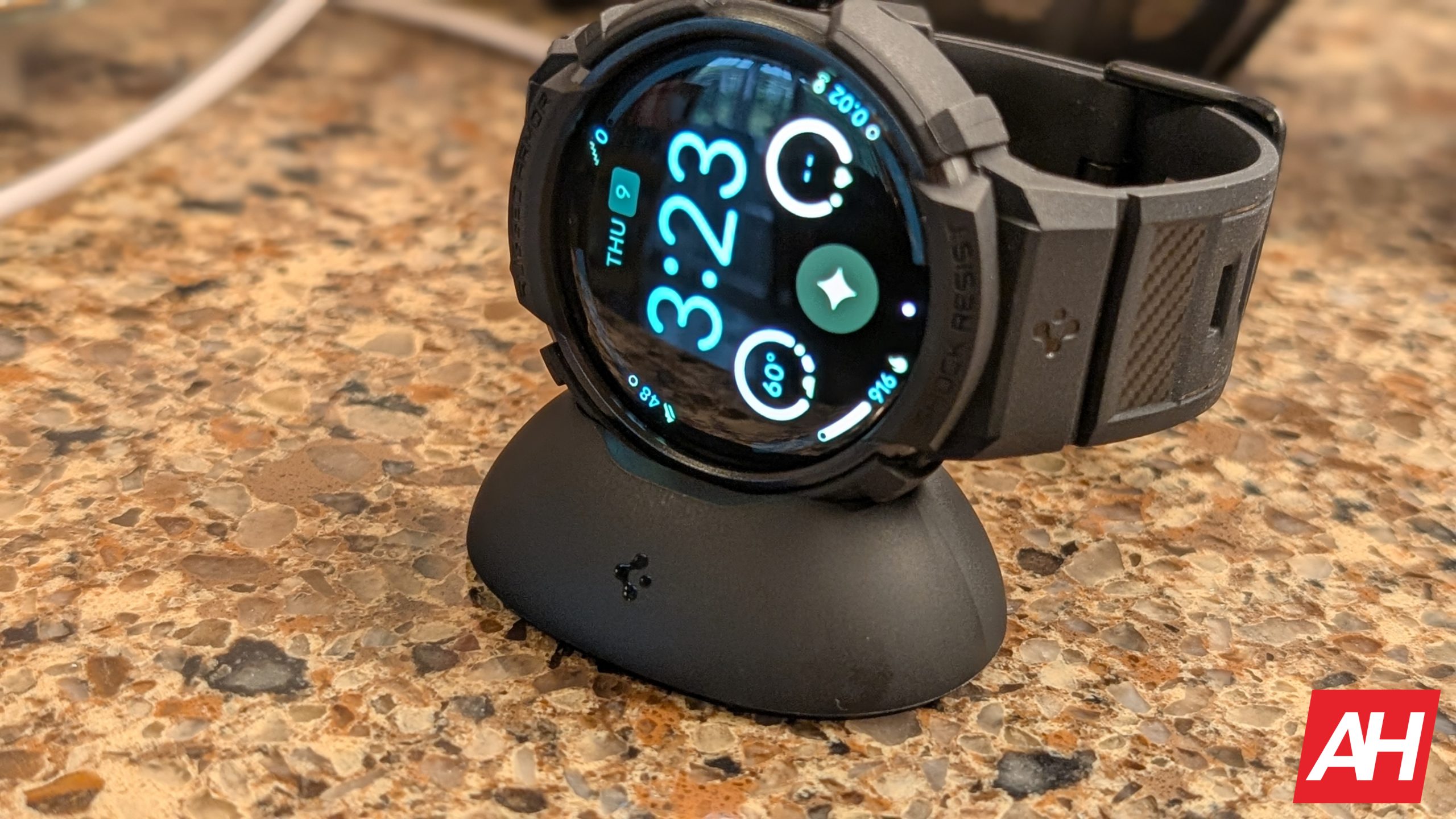 Dit Pixel Watch 4-accessoire van $ 25 verhelpt de grootste ontwerpfout van Google