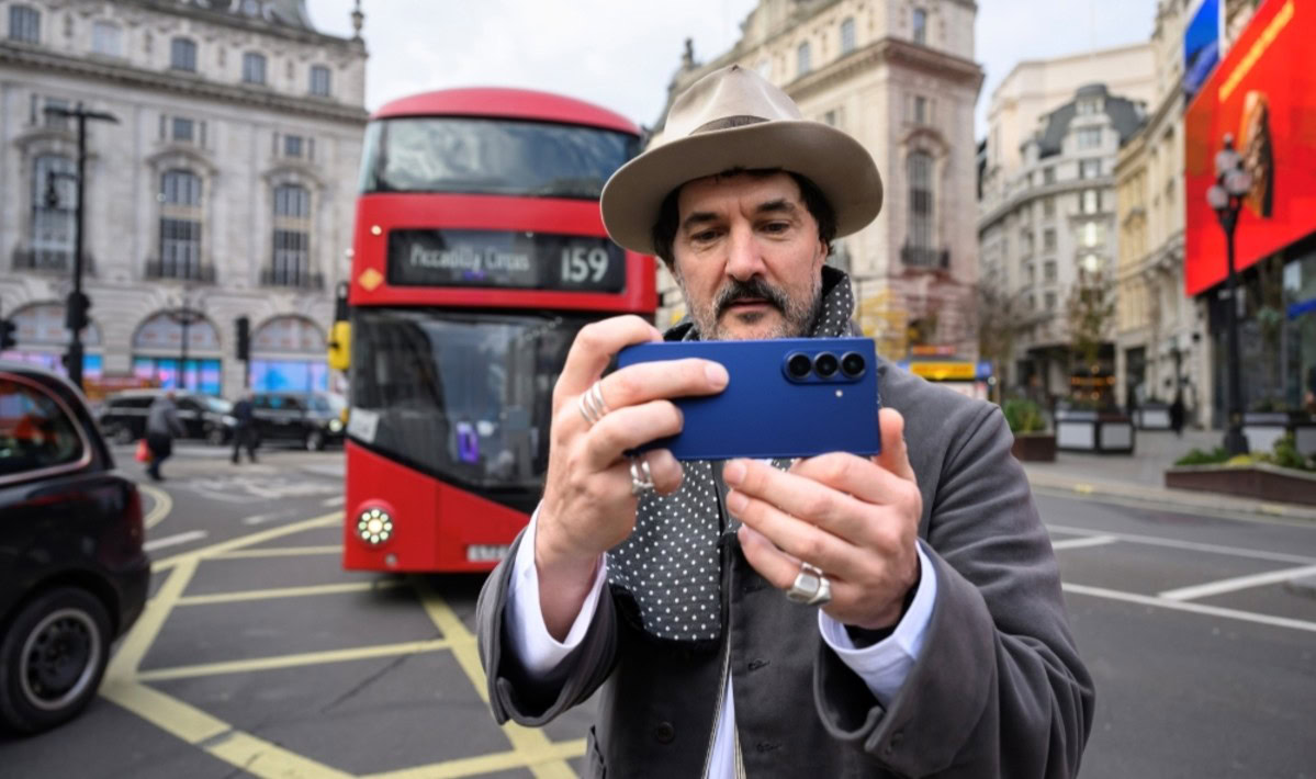 Veel eigenaren van Samsung Galaxy-telefoons maken geen gebruik van AI-bewerking, blijkt uit onderzoek