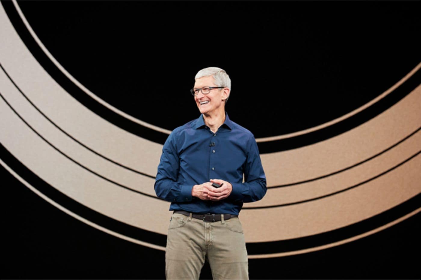 CEO van Apple plaagt grote AI-plannen voorafgaand aan het 50-jarig jubileum van het bedrijf