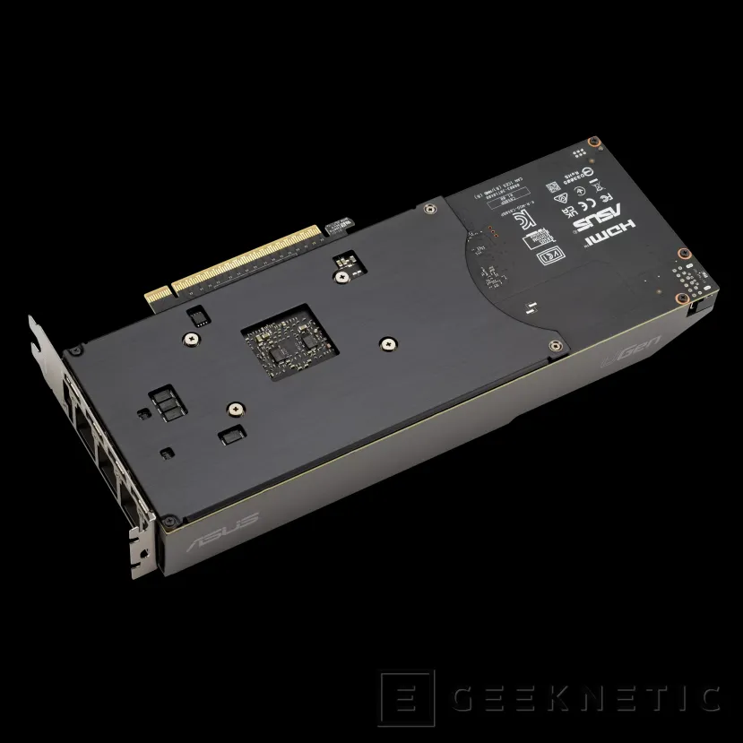 Geeknetic La ASUS UGen Intel Arc Pro B70 gaat naar Europa met een aanbevolen prijs van 1.799 euro 4